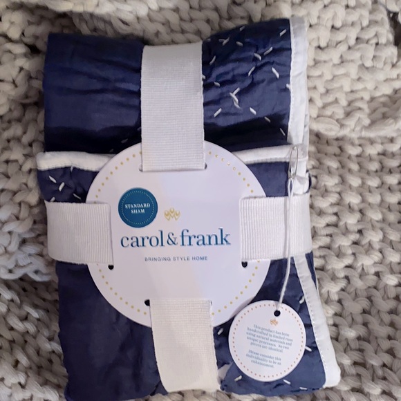Carol & Frank Parker Indigo Standard Sham, Blue & Cream, Size:  20” x 26” NEW - Picture 5 of 7